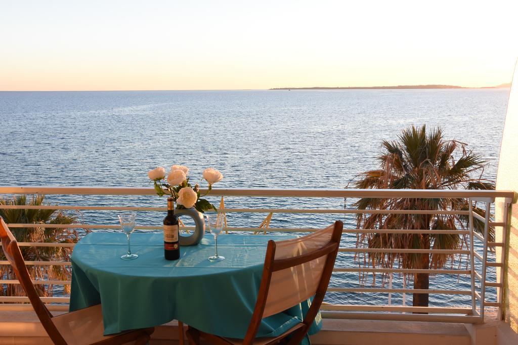 Residence Le Soleil ฌวง-เลส์-แป็งส์ ภายนอก รูปภาพ